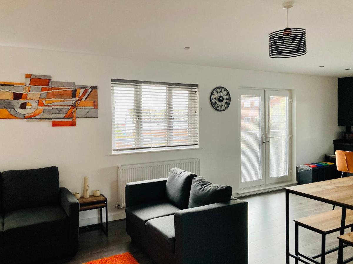 Spacious Newly Built Apartment Rhos On Sea, Colwyn Bay 외부 사진
