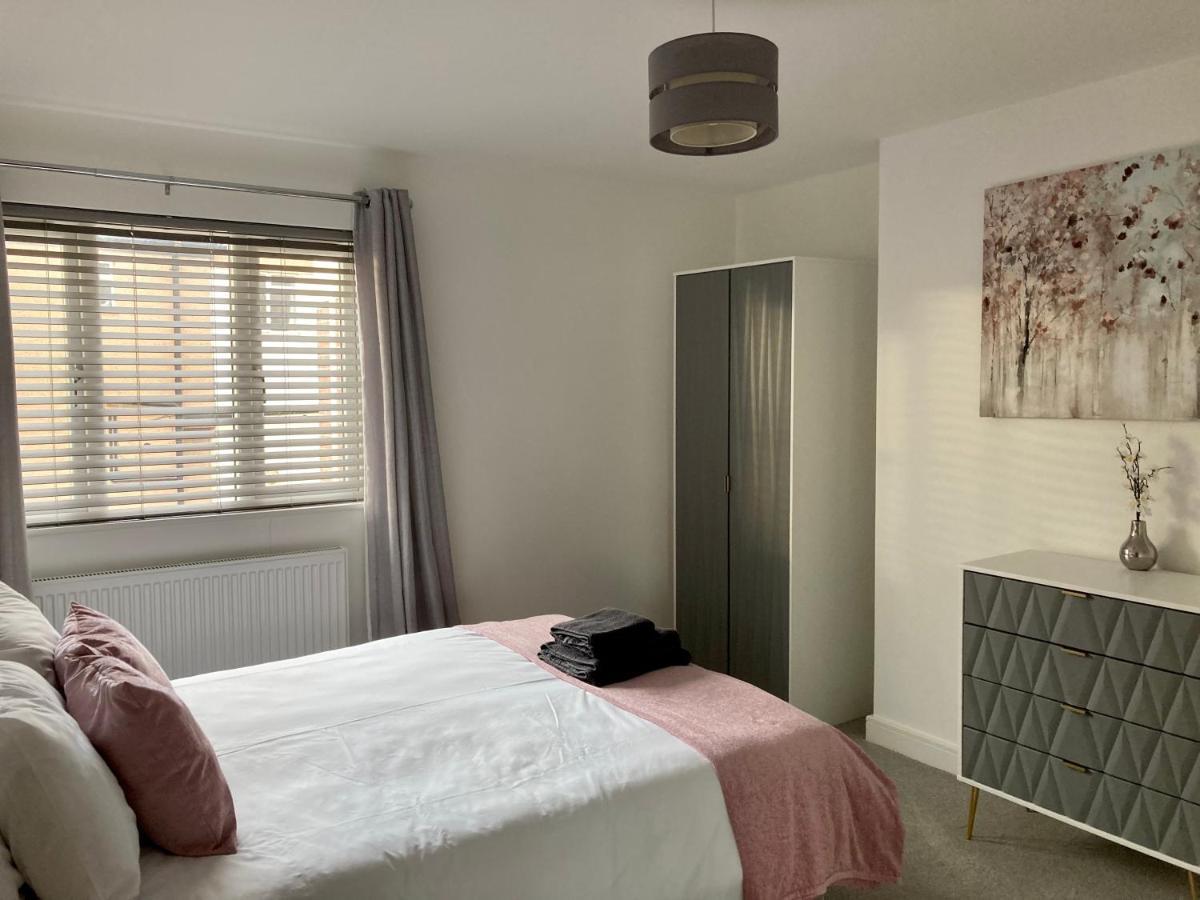 Spacious Newly Built Apartment Rhos On Sea, Colwyn Bay 외부 사진